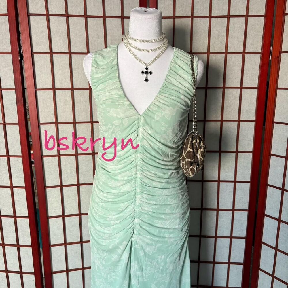 A-new-day Women's Green and White Summer-dresses
